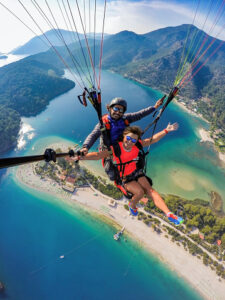 what to wear parasailing
