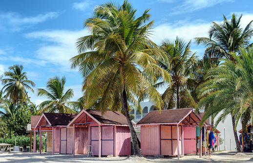 best time to visit antigua